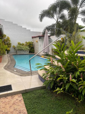Casa 8C Jaco Sol